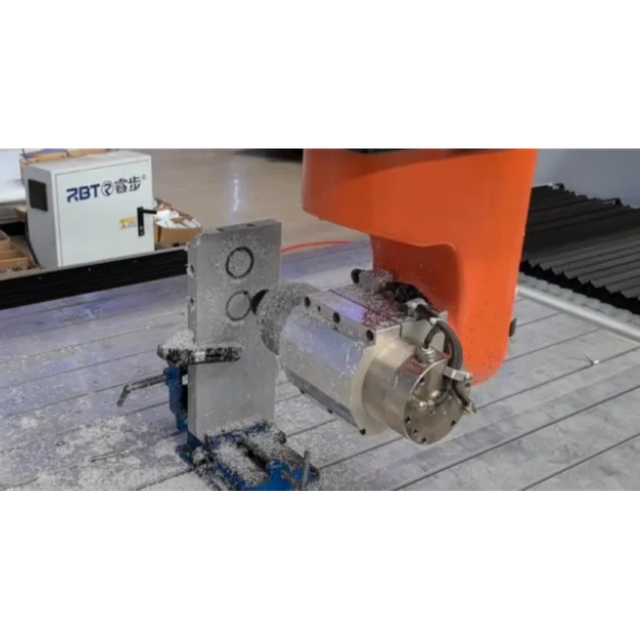 समग्र संरचनाओं के लिए औद्योगिक 5 अक्ष सीएनसी केंद्र