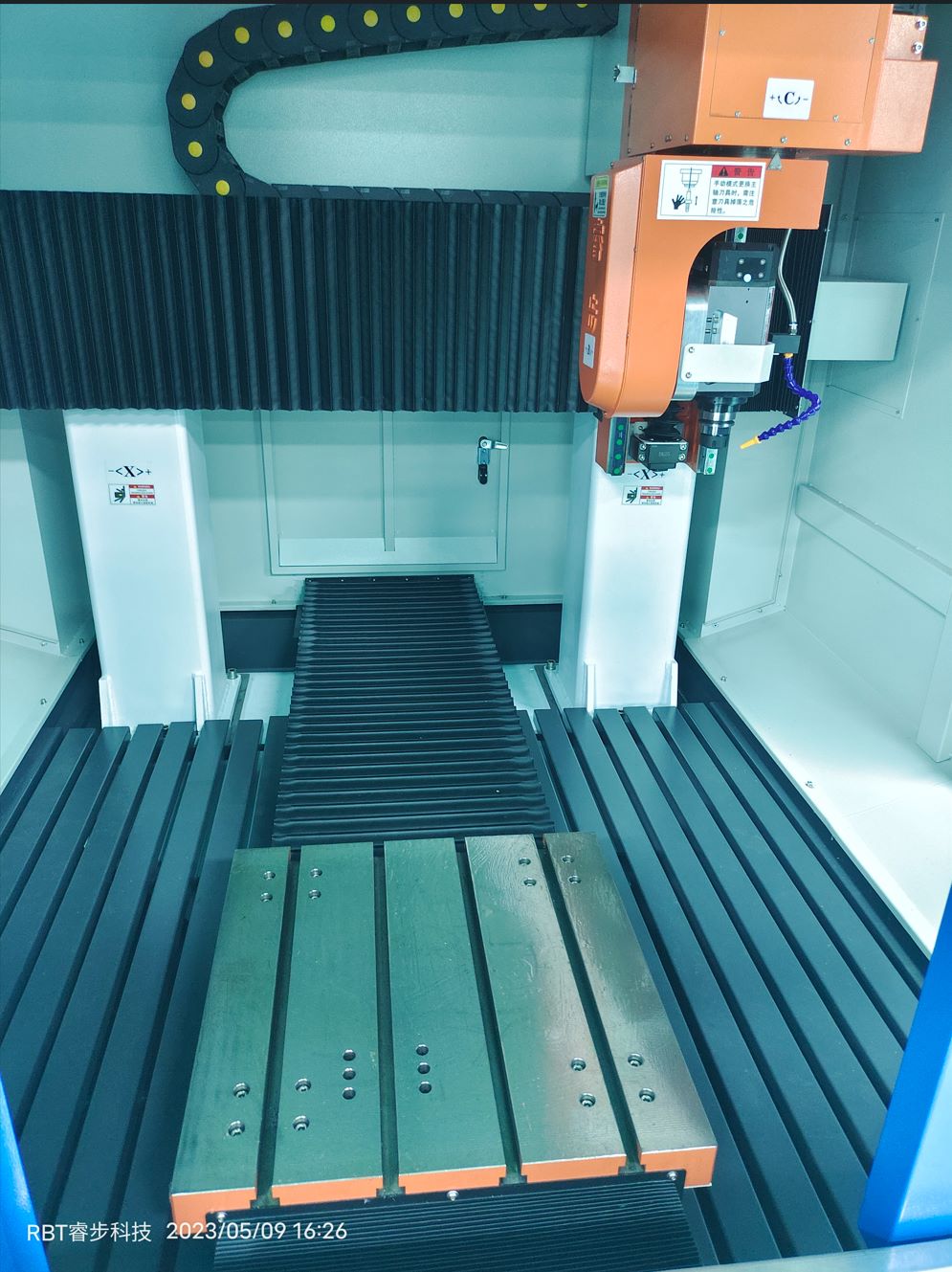 आरबीटी गैन्ट्री मशीनिंग सेंटर के अनुप्रयोग