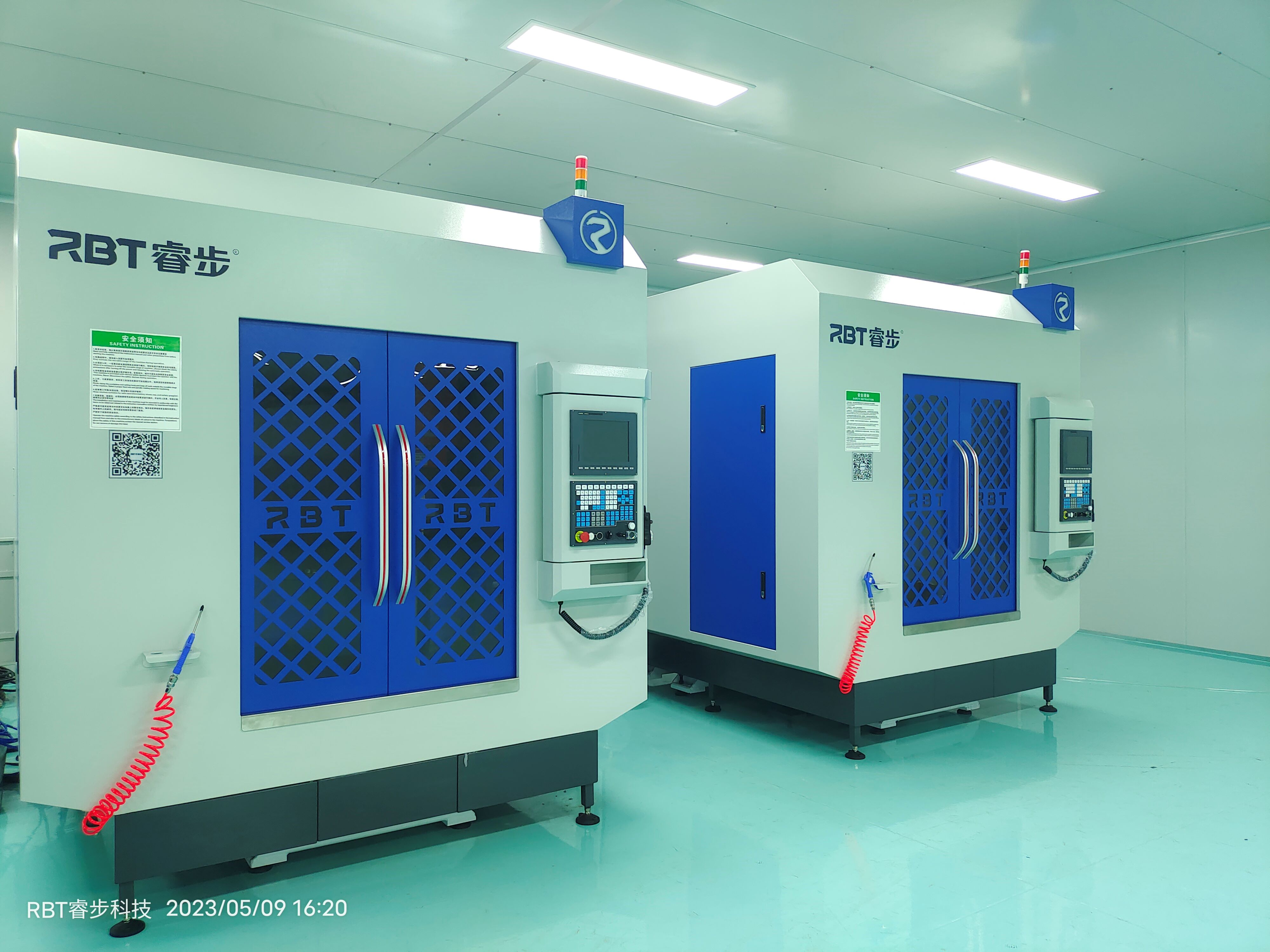 कार्बन फाइबर सीएनसी मशीन